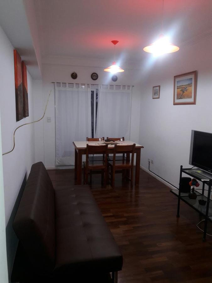 Departamento Alsina Apartment